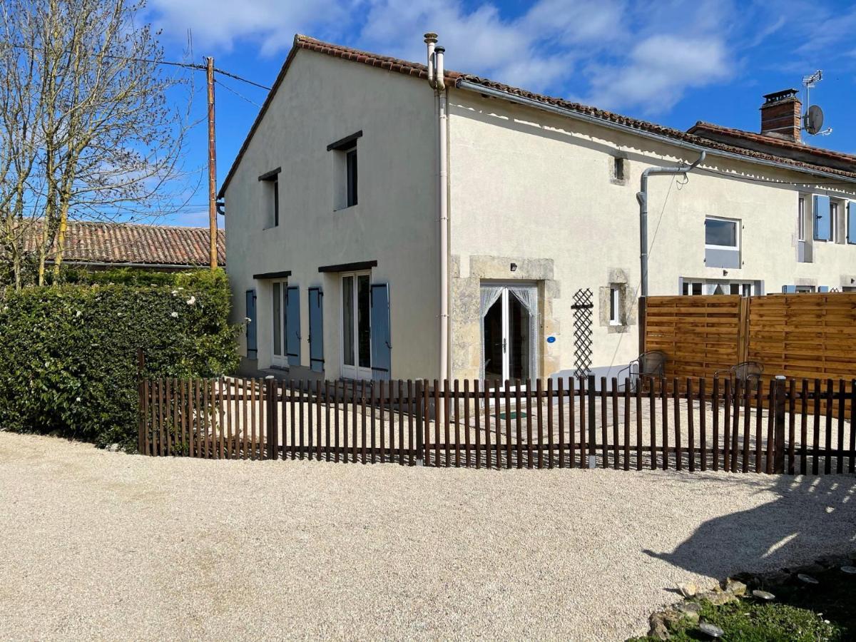 Vila La Vieille Fromagerie Brux Exteriér fotografie